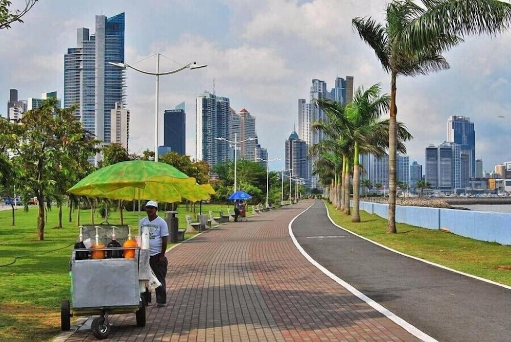 Hotel Covadonga Ciudad de Panamá Exterior foto